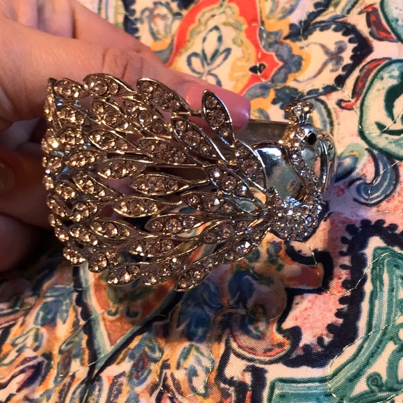 SilverTone Rhinestone Peacock Clasp Bracelet - Picture 5 of 8